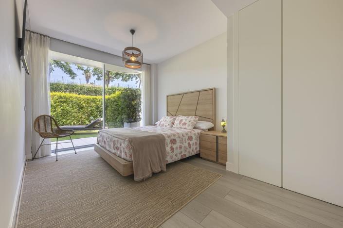 Image No.5-2 Bed Apartment for sale