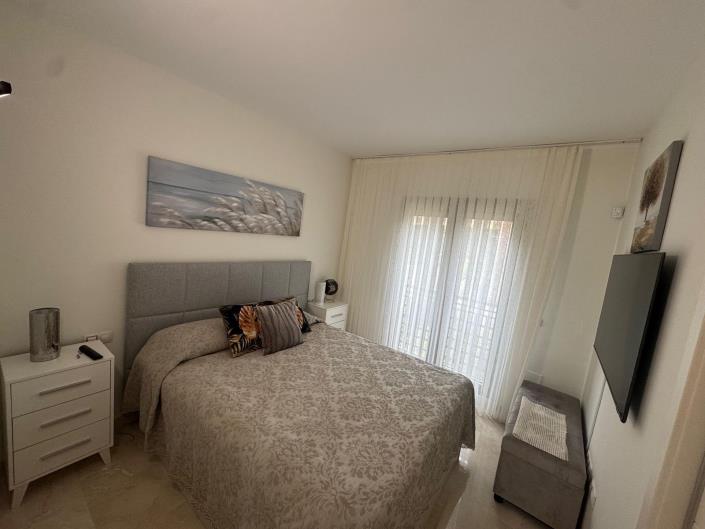 Image No.8-Appartement de 2 chambres à vendre à Estepona