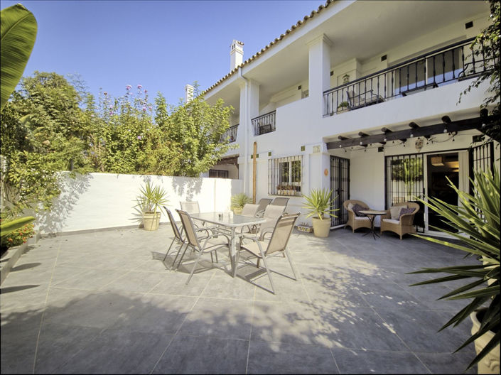 Image No.4-Maison de ville de 6 chambres à vendre à Nueva Andalucia