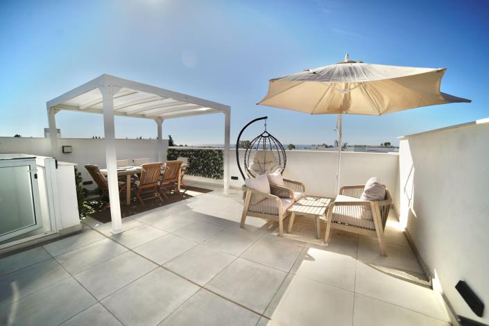 Image No.1-3 Bed Townhouse for sale