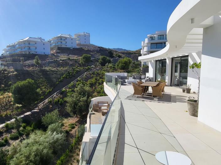 Image No.8-3 Bed Penthouse for sale