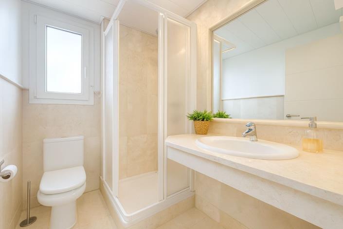 Image No.23-3 Bed Apartment for sale