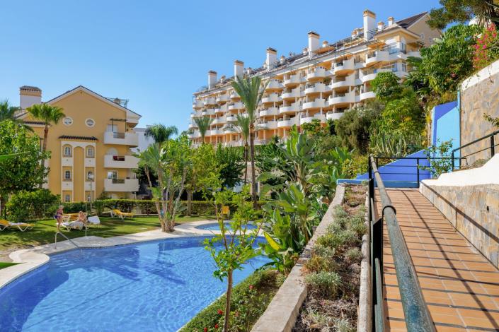 Image No.1-3 Bed Apartment for sale