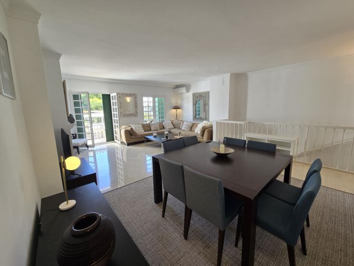 Image No.7-Maison de ville de 3 chambres à vendre à Estepona