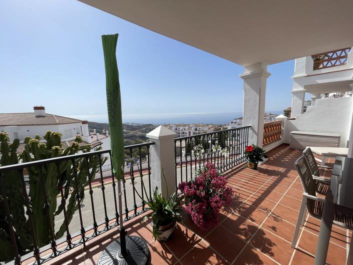 Image No.1-2 Bed Apartment for sale