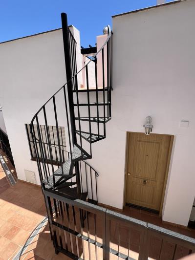 Image No.23-2 Bed Apartment for sale