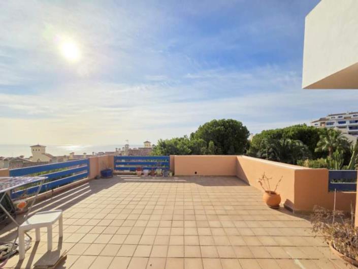 Image No.19-2 Bed Apartment for sale