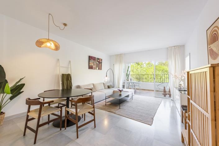 Image No.1-2 Bed Apartment for sale