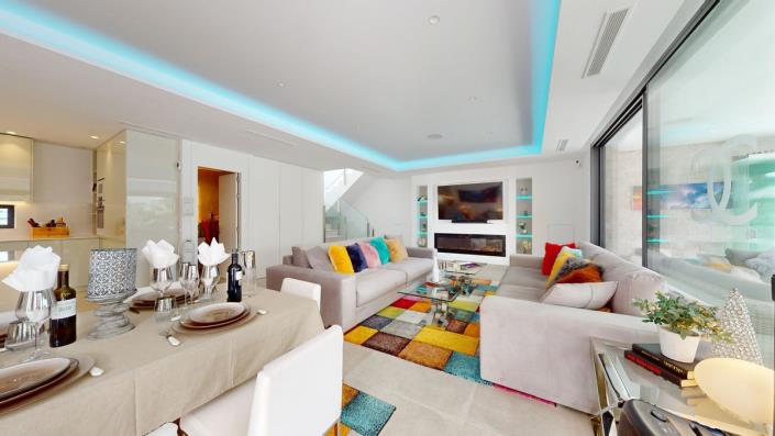 Image No.10-5 Bed Villa / Detached for sale