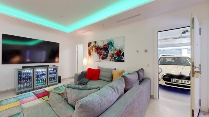 Image No.30-5 Bed Villa / Detached for sale