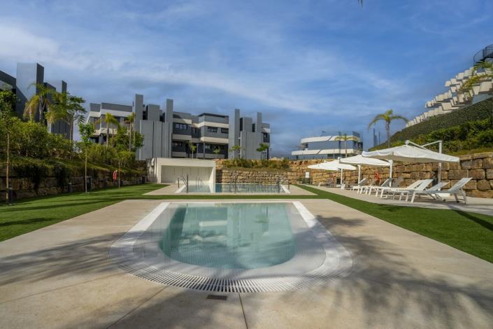 Image No.3-3 Bed Apartment for sale