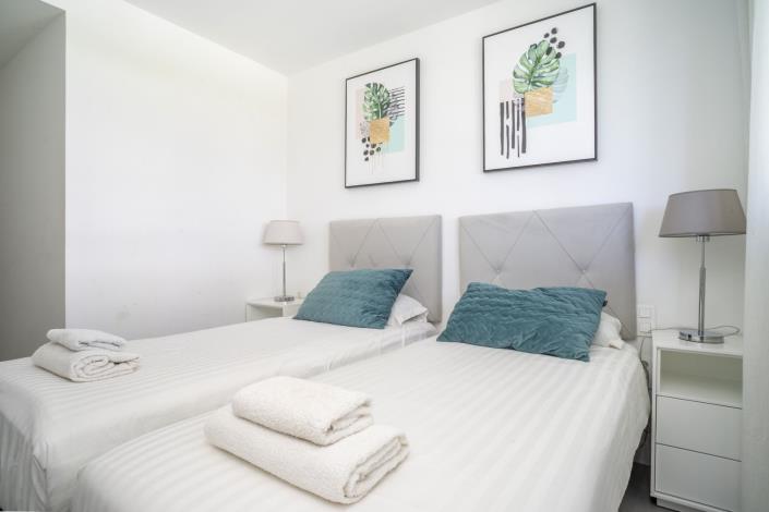 Image No.50-3 Bed Apartment for sale