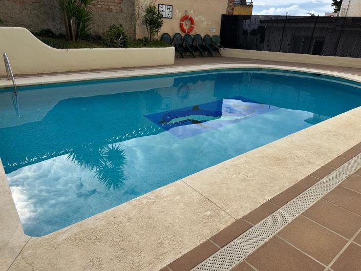 Image No.23-1 Bed Apartment for sale