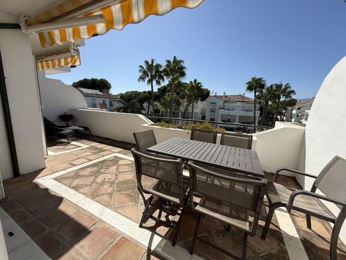 Image No.9-Appartement de 2 chambres à vendre à Estepona