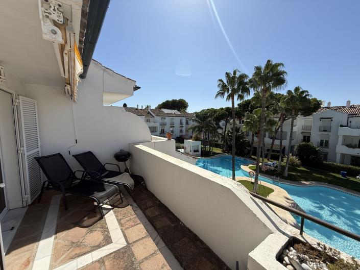 Image No.10-Appartement de 2 chambres à vendre à Estepona