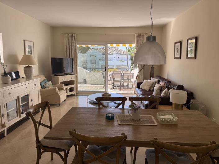 Image No.16-Appartement de 2 chambres à vendre à Estepona