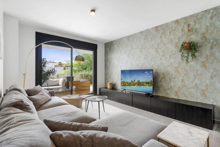 Image No.4-2 Bed Apartment for sale