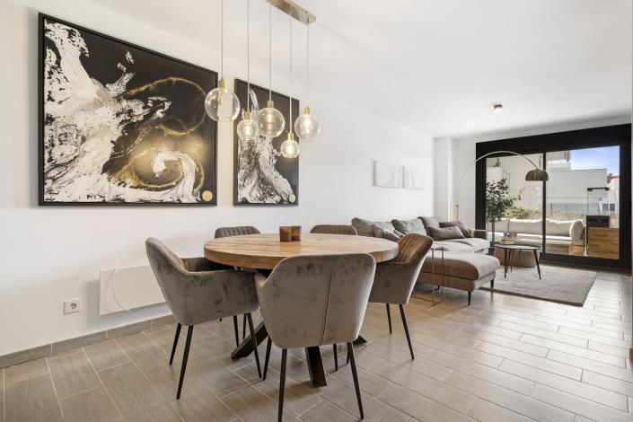 Image No.9-2 Bed Apartment for sale