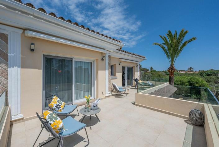 Image No.3-Villa / Détaché de 6 chambres à vendre à Marbesa