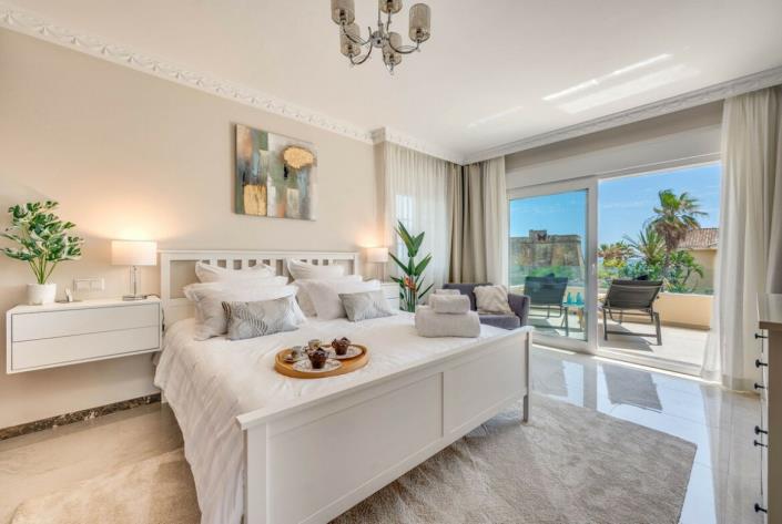 Image No.9-Villa / Détaché de 6 chambres à vendre à Marbesa