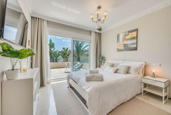 Image No.12-Villa / Détaché de 6 chambres à vendre à Marbesa