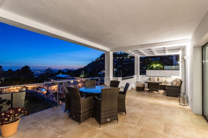 Image No.11-3 Bed Villa for sale