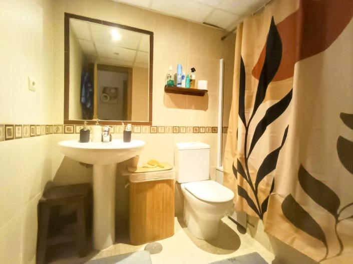 Image No.19-2 Bed Apartment for sale