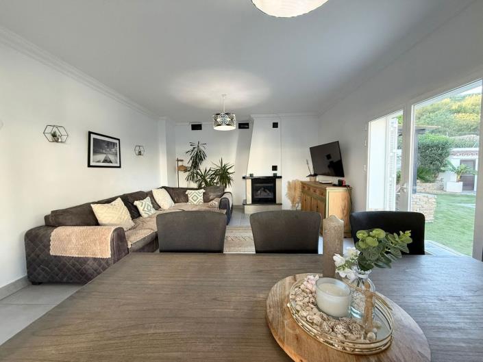 Image No.4-5 Bed Villa / Detached for sale