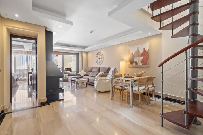 Image No.2-4 Bed Duplex for sale