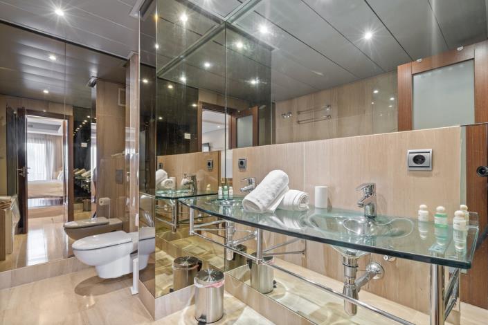 Image No.12-4 Bed Duplex for sale