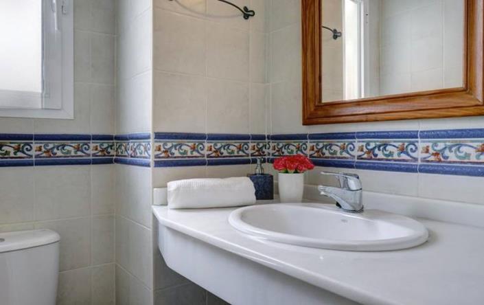 Image No.18-5 Bed Duplex for sale