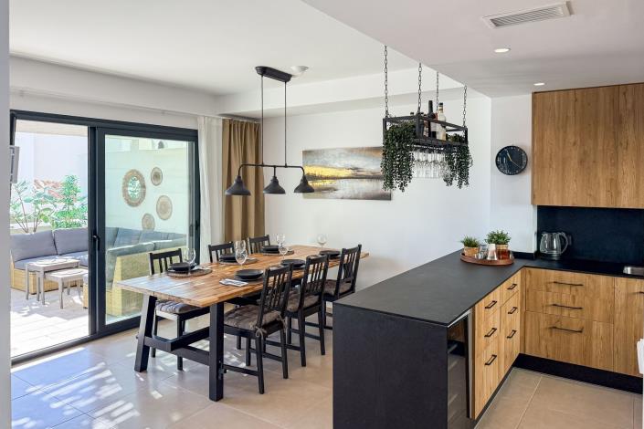 Image No.16-3 Bed Townhouse for sale