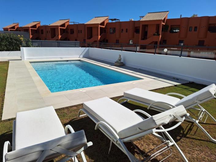 Image No.6-4 Bed Villa / Detached for sale