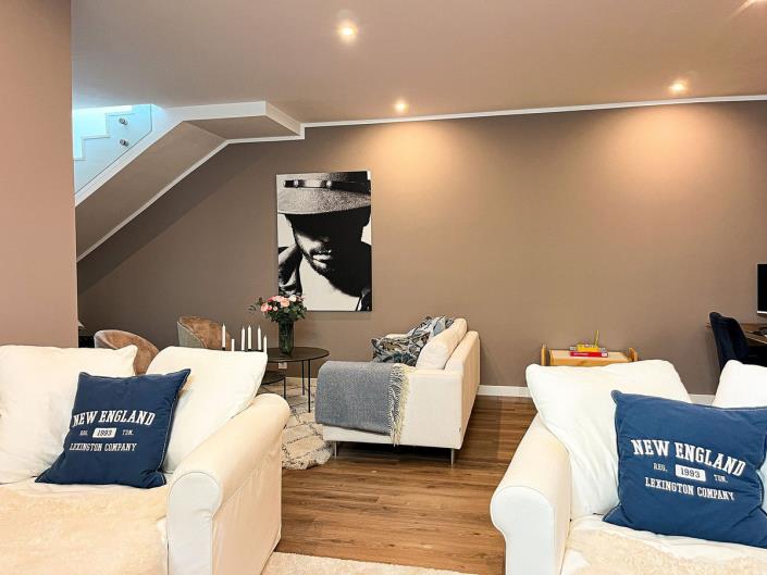 Image No.26-5 Bed Semi-Detached for sale