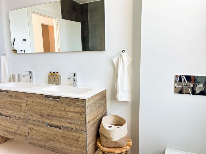 Image No.52-5 Bed Semi-Detached for sale