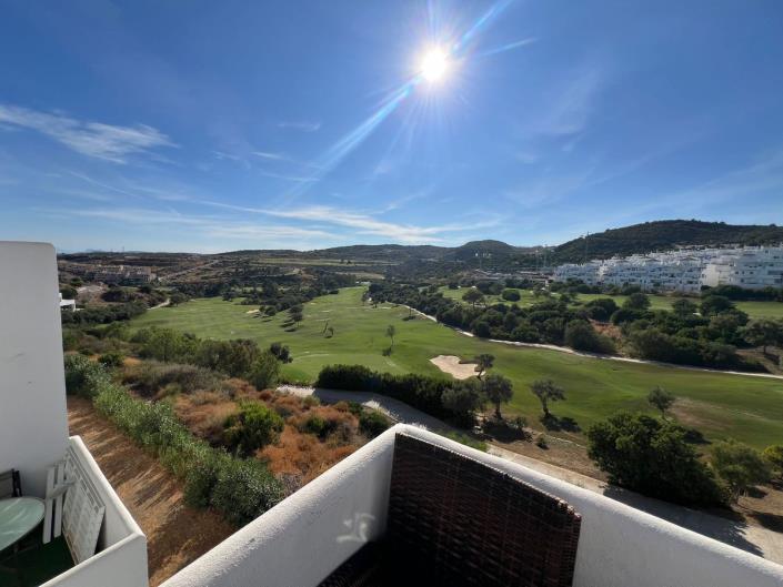 Image No.2-Appartement de 2 chambres à vendre à Estepona