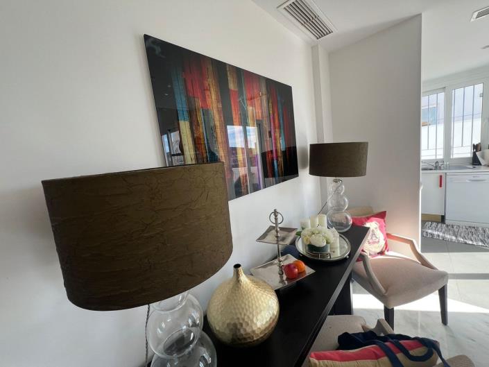 Image No.3-Appartement de 2 chambres à vendre à Estepona