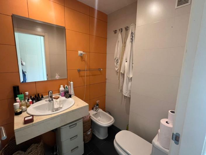 Image No.10-Appartement de 2 chambres à vendre à Estepona