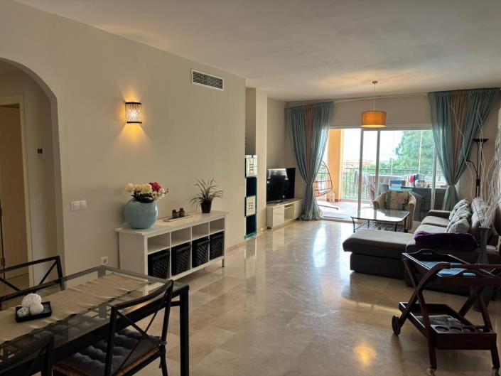 Image No.21-2 Bed Apartment for sale