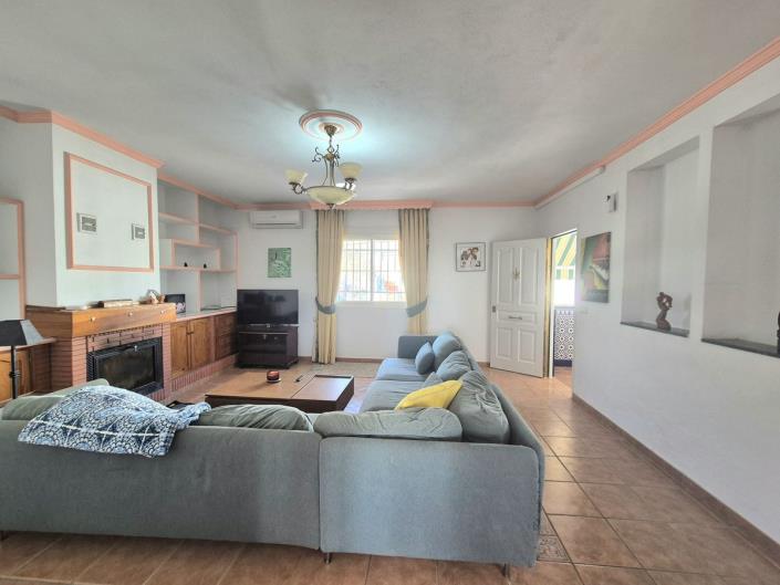 Image No.21-5 Bed Villa / Detached for sale