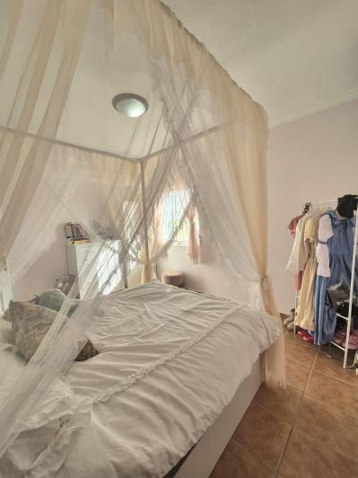 Image No.26-5 Bed Villa / Detached for sale