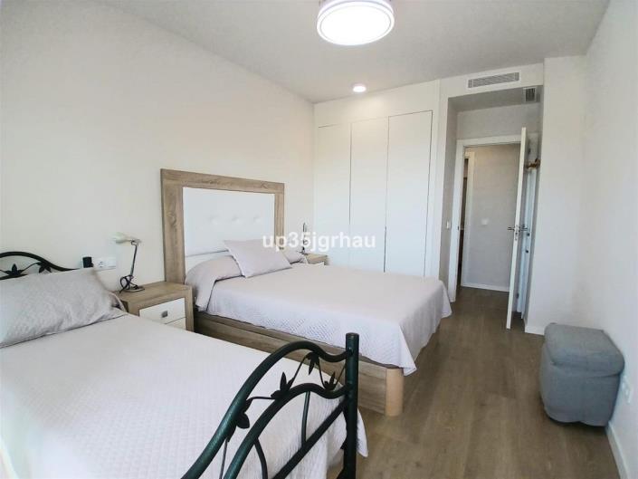 Image No.21-Penthouse de 2 chambres à vendre à Estepona