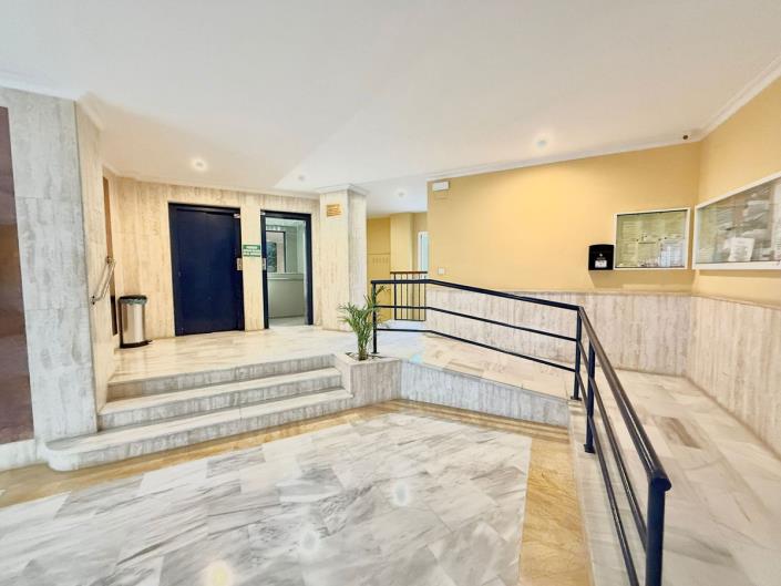 Image No.22-Appartement de 2 chambres à vendre à Fuengirola