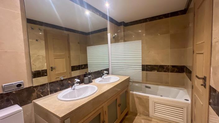 Image No.22-Appartement de 2 chambres à vendre à La Duquesa