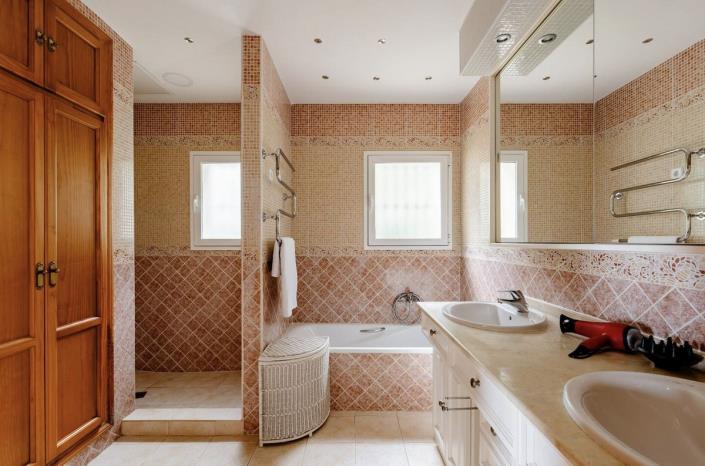 Image No.11-Villa / Détaché de 5 chambres à vendre à Valtocado