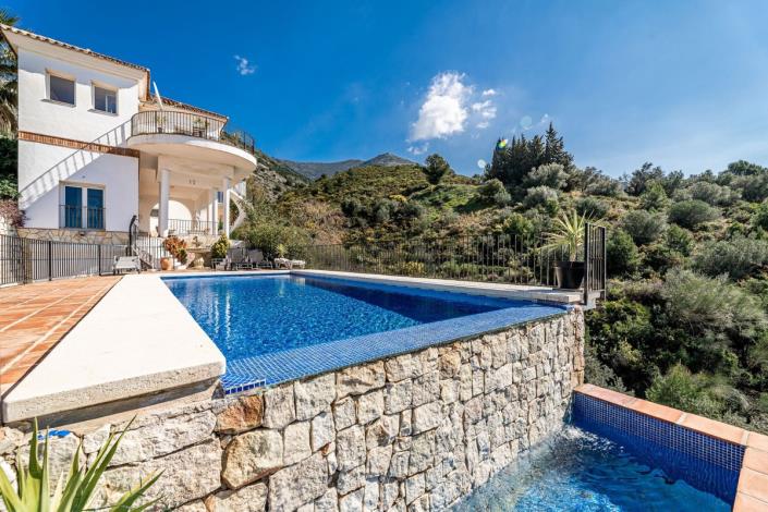 Image No.46-Villa / Détaché de 5 chambres à vendre à Valtocado