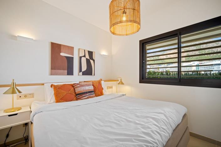 Image No.18-3 Bed Apartment for sale