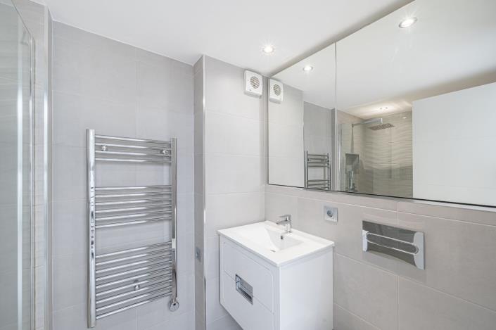 Image No.5-3 Bed Townhouse for sale