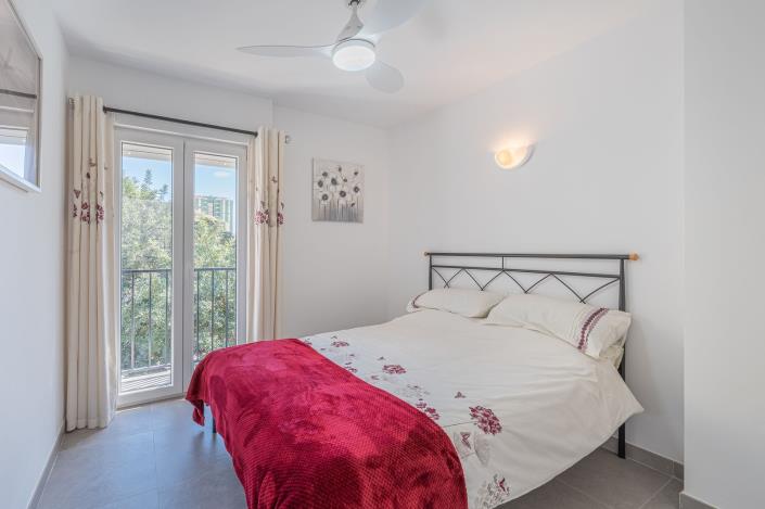 Image No.8-3 Bed Townhouse for sale