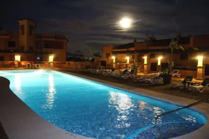 Image No.26-Appartement de 2 chambres à vendre à El Paraiso